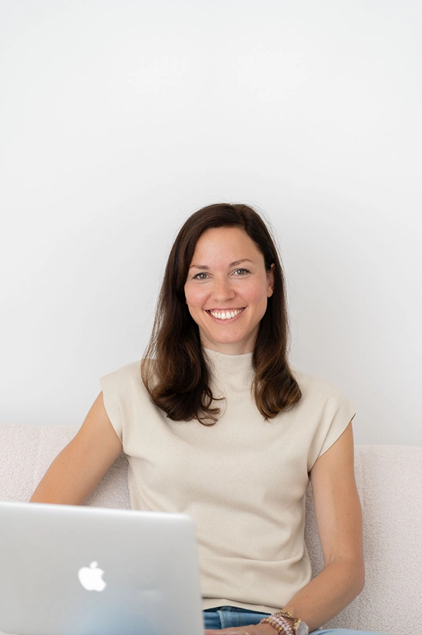 Johanna Tschol Portrait Johanna Tschol, Gründerin AlpineFlow